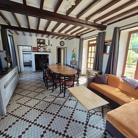Le Longbeach 1 * Longueville